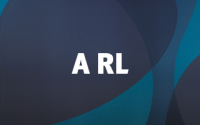 Quadro azul escrito "A RL"